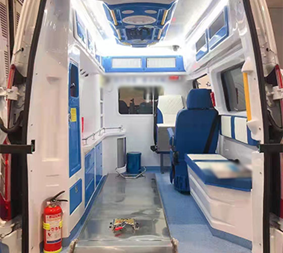 二连浩特市车辆内部展示